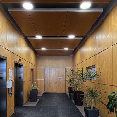 lobby-bathrooms-gallery-02
